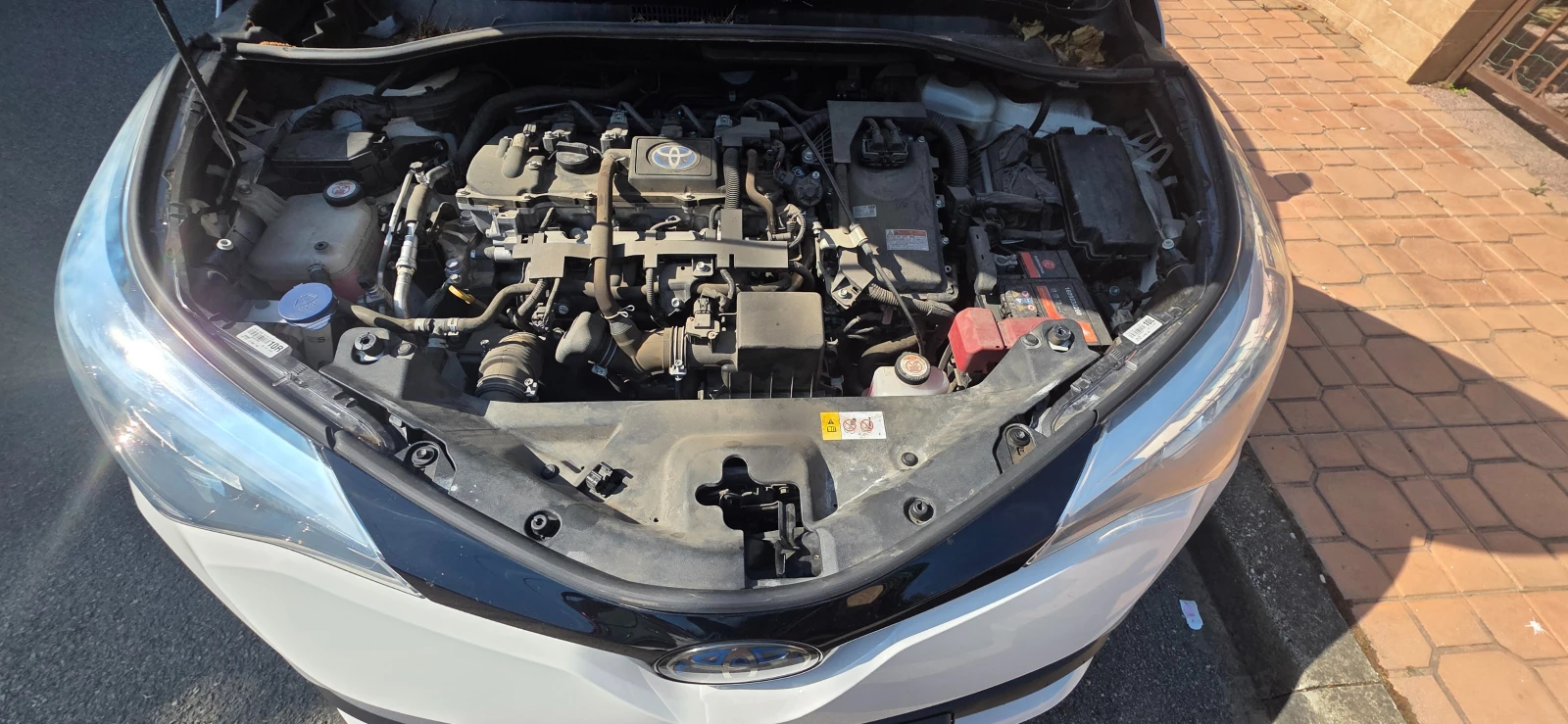 Toyota C-HR, снимка 10 - Автомобили и джипове - 54802093