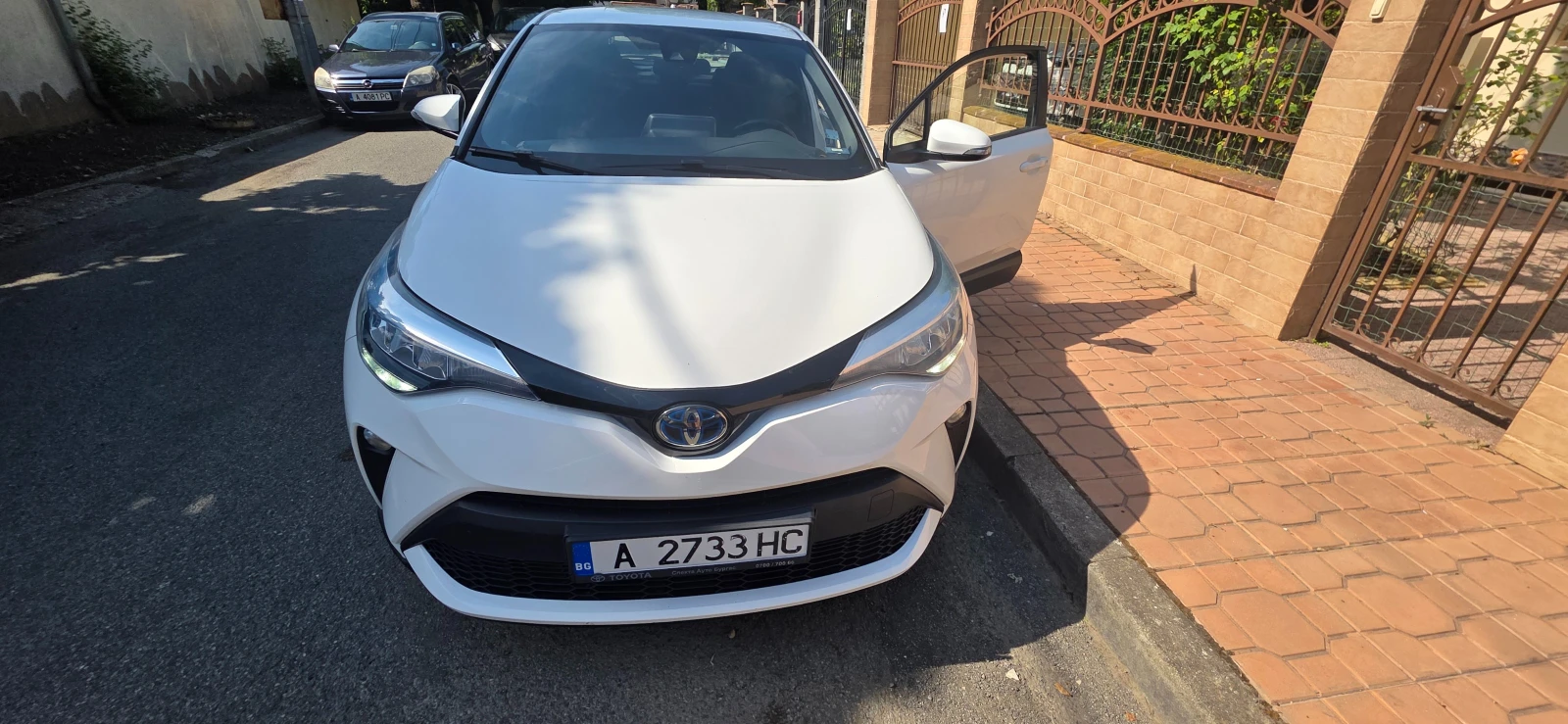 Toyota C-HR, снимка 9 - Автомобили и джипове - 54802093