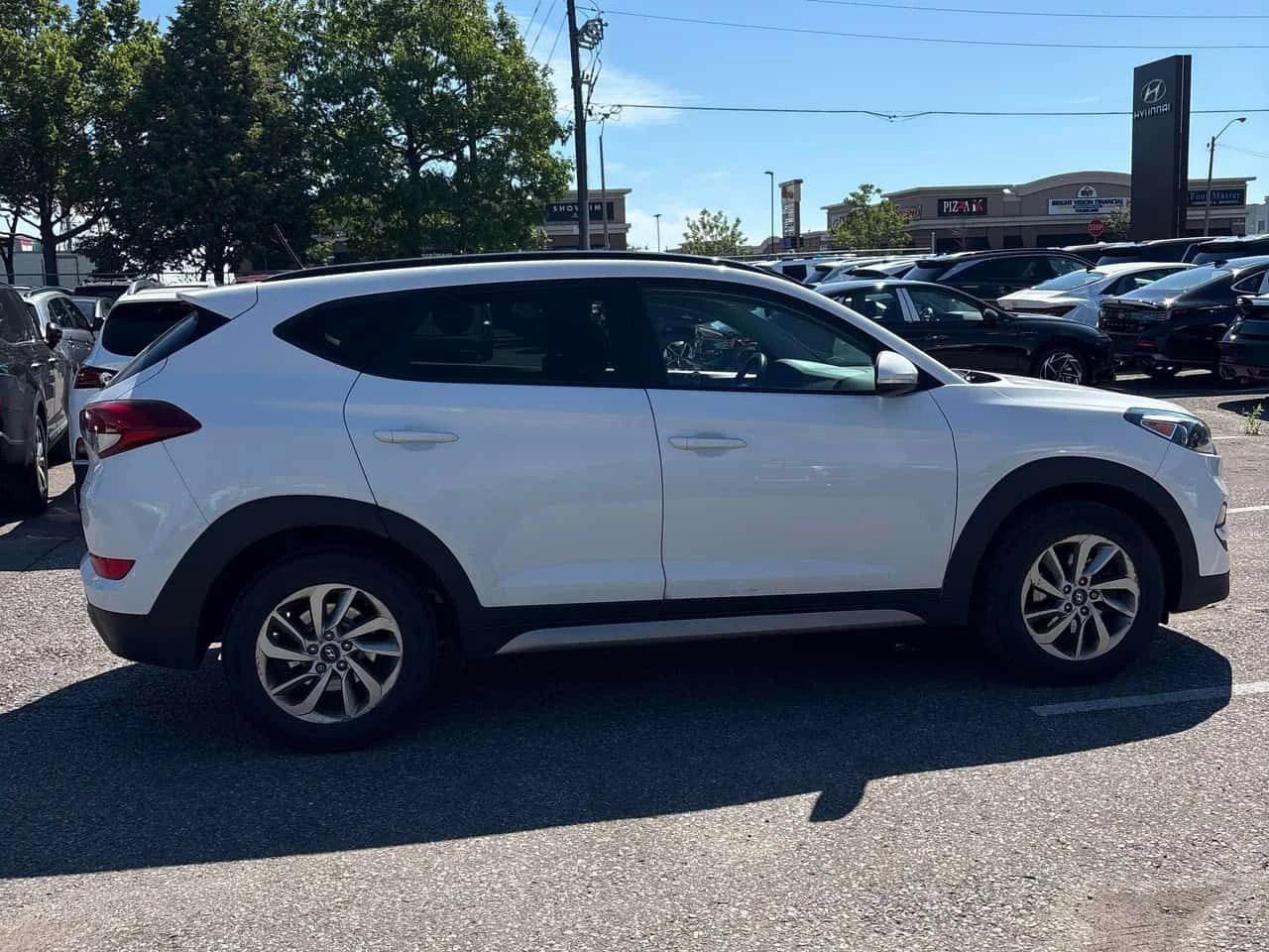 Hyundai Tucson * SE * CARFAX * ����� �� ����������� | Mobile.bg � ����������� 3