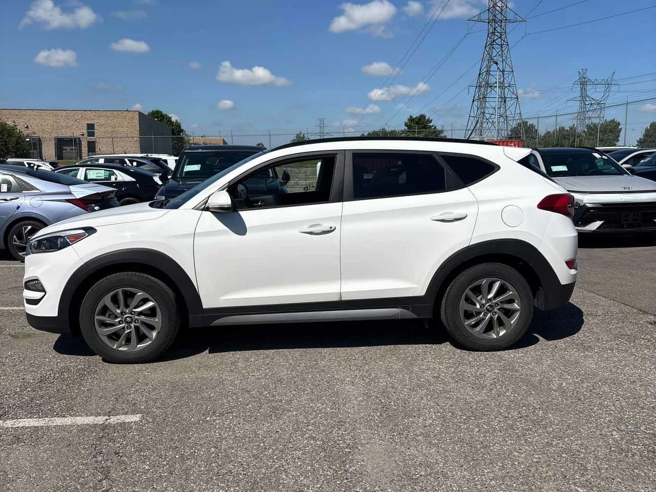 Hyundai Tucson * SE * CARFAX * ����� �� ����������� | Mobile.bg � ����������� 2