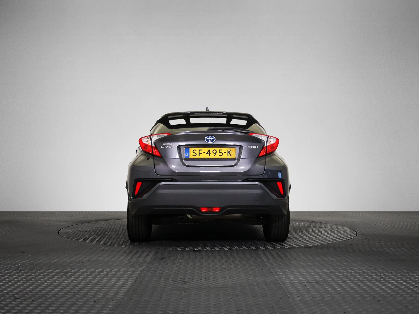 Toyota C-HR 1.8 Dynamic Hybrid Автоматик 98 к.с, снимка 6 - Автомобили и джипове - 55298856