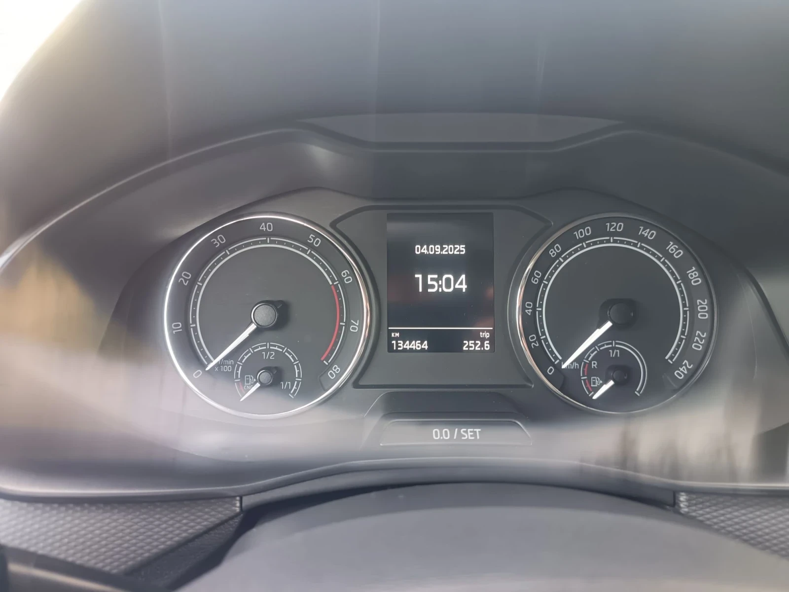 Skoda Kamiq 1.0 G-tec, снимка 11 - Автомобили и джипове - 56008137