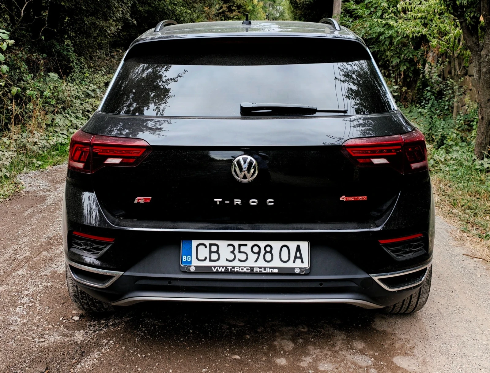 VW T-Roc   1, 5 TSI     R-LINE, снимка 4 - Автомобили и джипове - 56088067