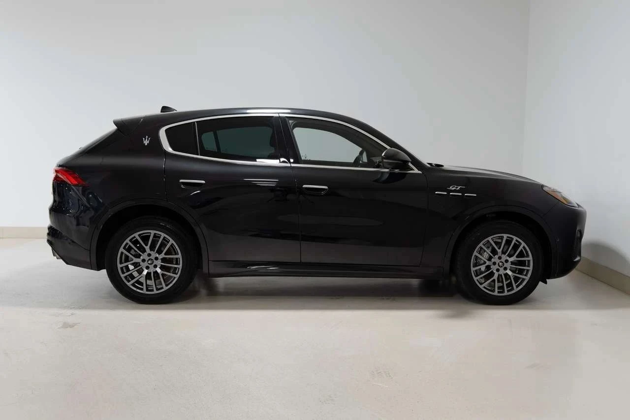 Maserati Grecale, снимка 4 - Автомобили и джипове - 56685378