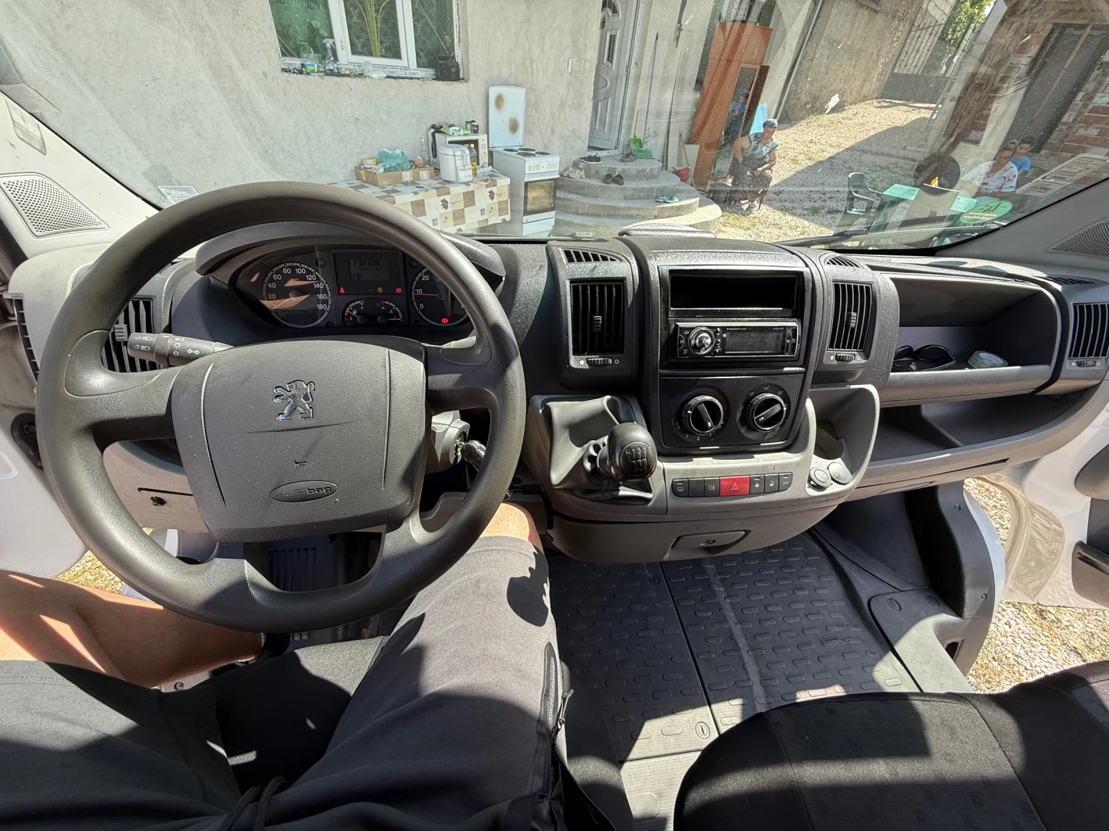 Peugeot Boxer 2.2 - изображение 9