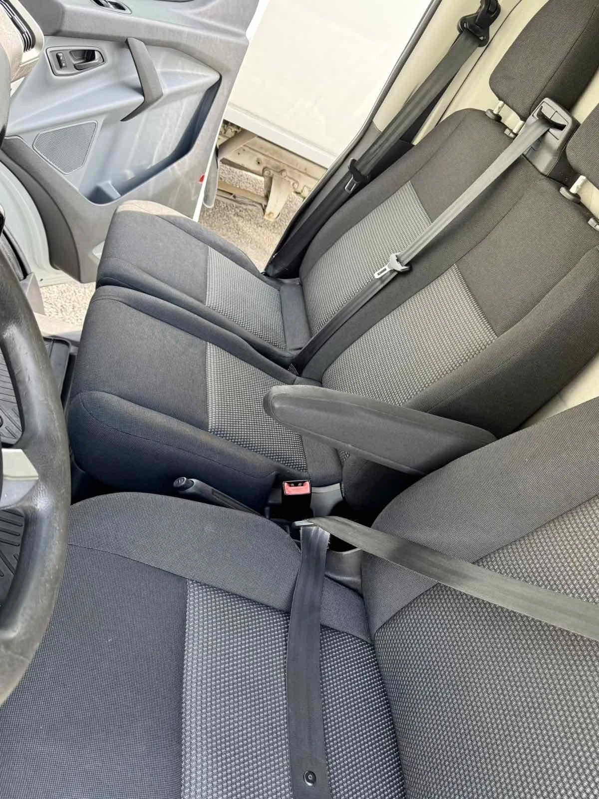 Ford Transit Custom L2H1, снимка 5 - Бусове и автобуси - 53987633