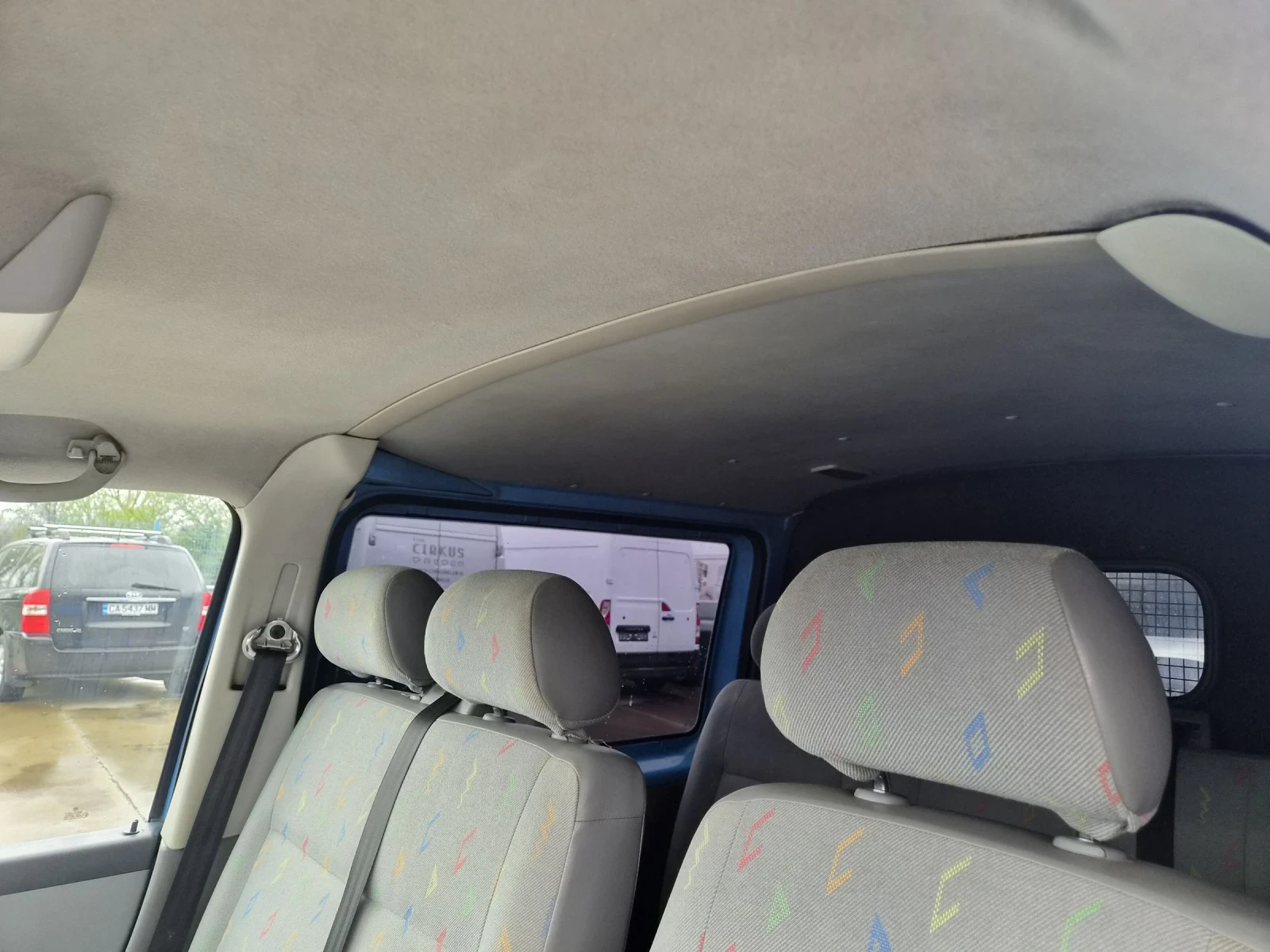 VW T5 1.9tdi 6mesta MAXXI, снимка 12 - Бусове и автобуси - 54279045