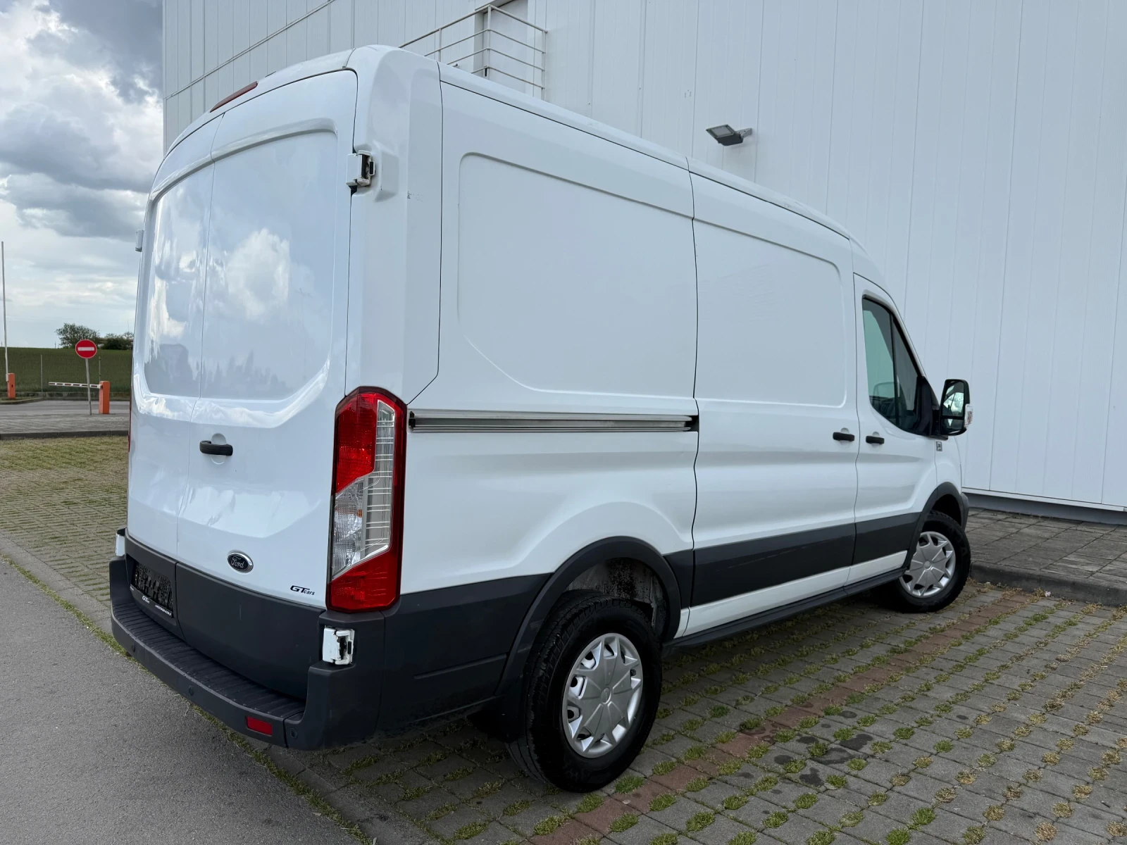 Ford Transit 2.0TDCI   EURO 6, снимка 4 - Бусове и автобуси - 54567280