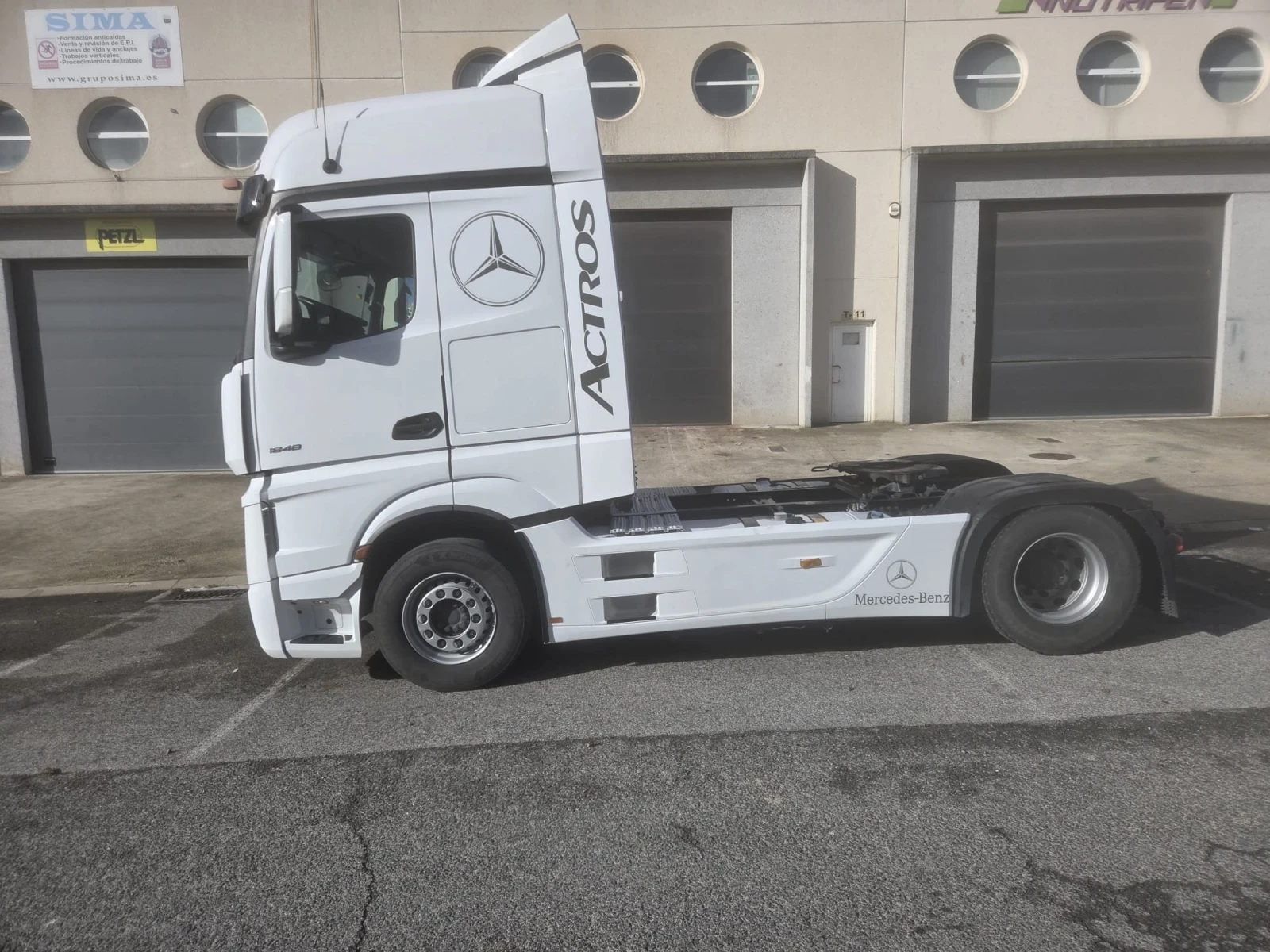 Mercedes-Benz 1848 | Mobile.bg � ����������� 3