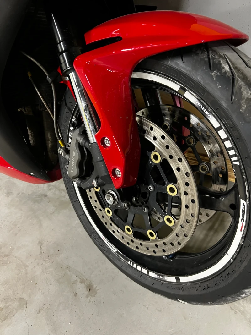 Honda Cbr 600 RR, снимка 3 - Мотоциклети и мототехника - 52634386