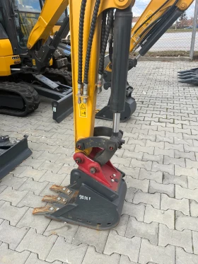 Багер LiuGong 9018F, снимка 8