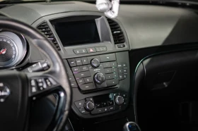 Opel Insignia FULL OPC 4X4 РЪЧКА, снимка 8