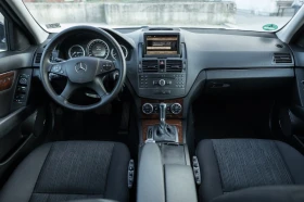 Mercedes-Benz C 320 7G/big navi - 12500 лв. - 25994127 13