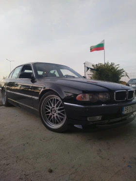BMW 740 