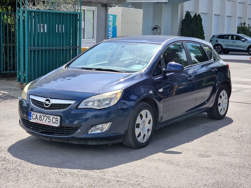 Opel Astra 1.6i, снимка 1 - Автомобили и джипове - 46388052