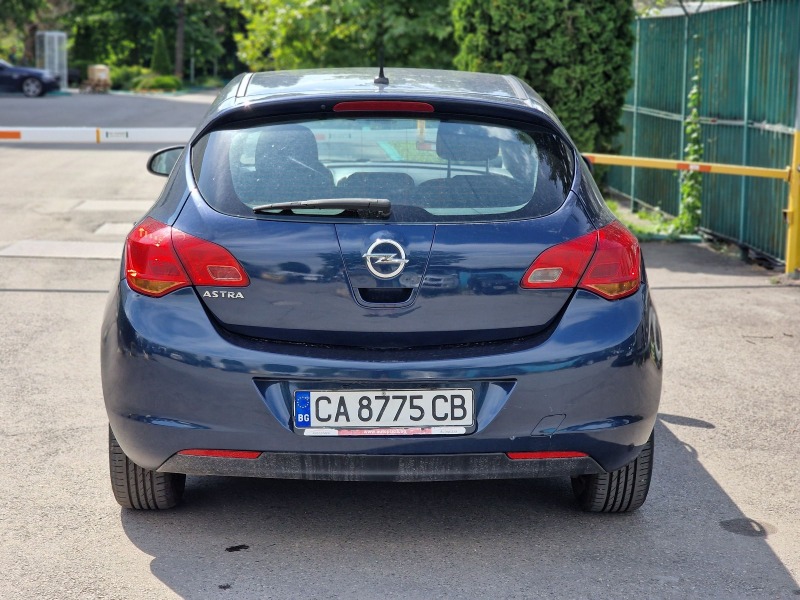 Opel Astra 1.6i, снимка 5 - Автомобили и джипове - 46388052