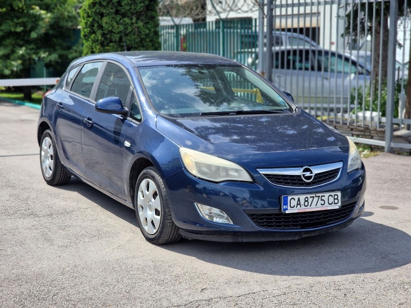 Opel Astra 1.6i, снимка 3 - Автомобили и джипове - 46388052