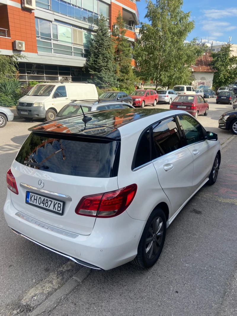 Mercedes-Benz B 180, снимка 9 - Автомобили и джипове - 47780679