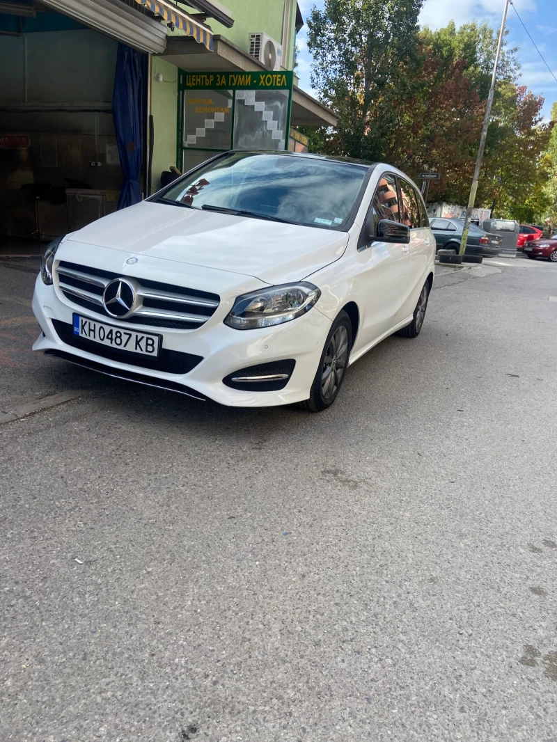 Mercedes-Benz B 180, снимка 2 - Автомобили и джипове - 47780679