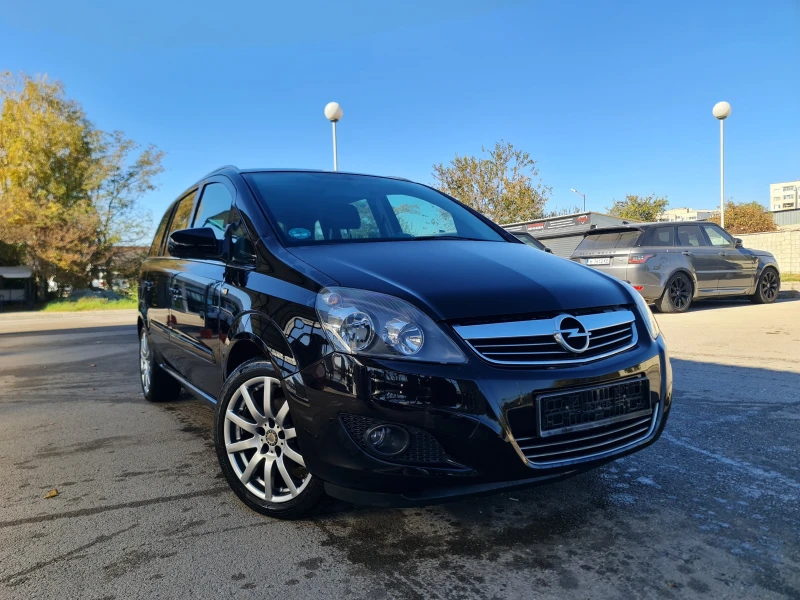 Opel Zafira БЕЗУПРЕЧНА 7.M., снимка 3 - Автомобили и джипове - 47974009