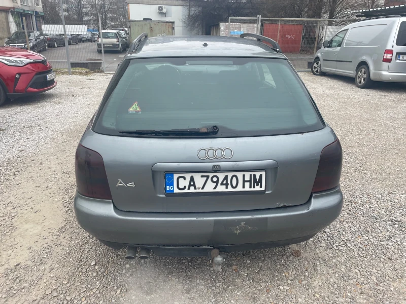 Audi A4 2, 6 Газ Цяла за Части, снимка 6 - Автомобили и джипове - 48309746