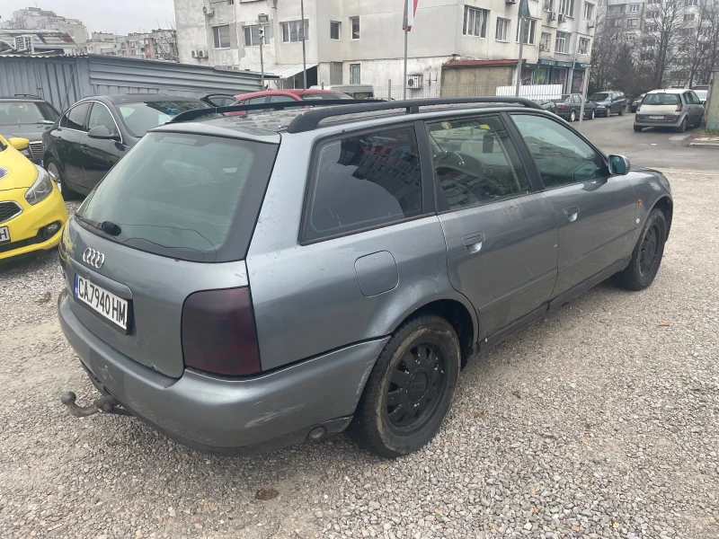 Audi A4 2, 6 Газ Цяла за Части, снимка 4 - Автомобили и джипове - 48309746