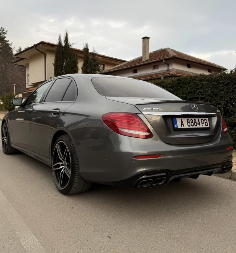 Mercedes-Benz E 220 AMG E63 FULL, снимка 2 - Автомобили и джипове - 49198703