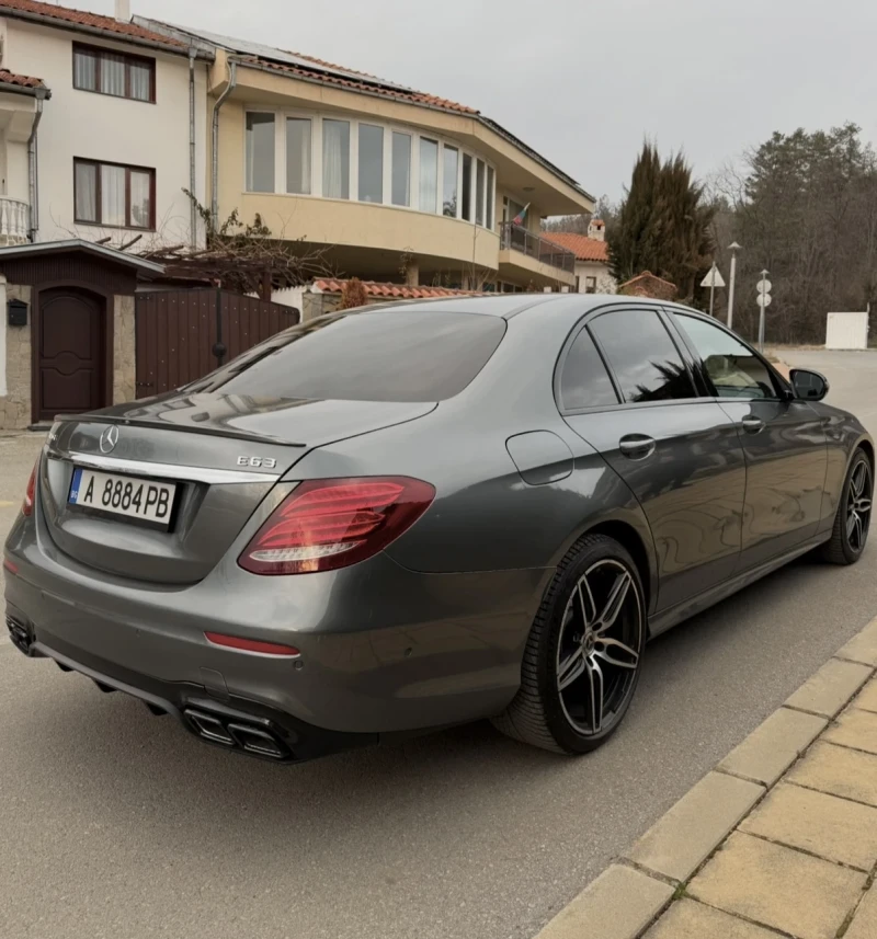 Mercedes-Benz E 220 AMG E63 FULL, снимка 3 - Автомобили и джипове - 49198703