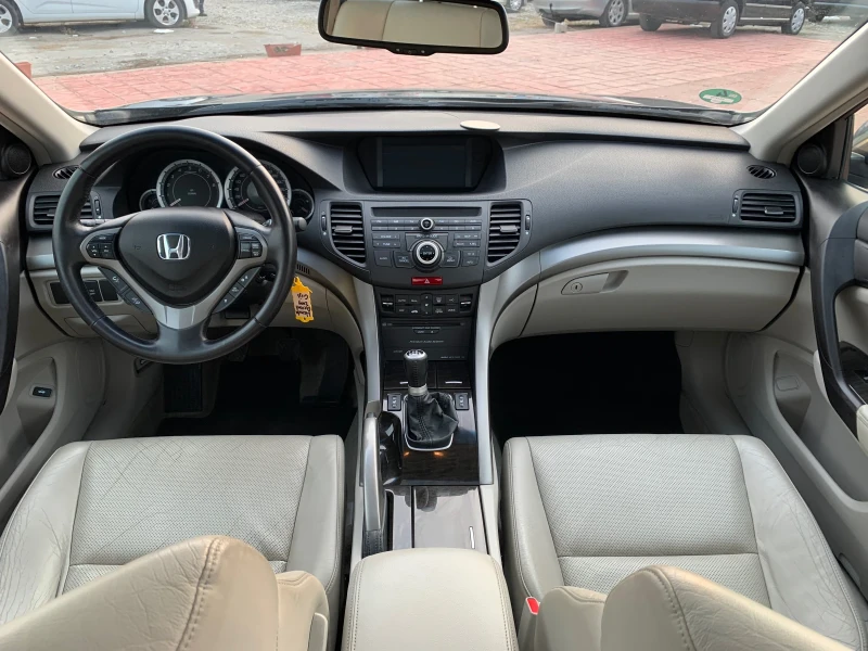 Honda Accord 2.4-EXECUTIVE-РЪЧКА-1Г-ГАРАНЦИЯ!, снимка 10 - Автомобили и джипове - 49303495