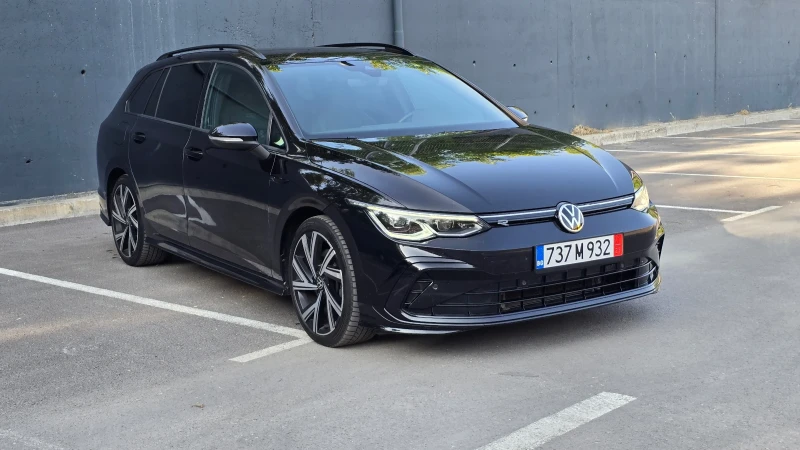 VW Golf 8 R line/Ambient/Matrix/DSG/Distronic, снимка 3 - Автомобили и джипове - 52237954