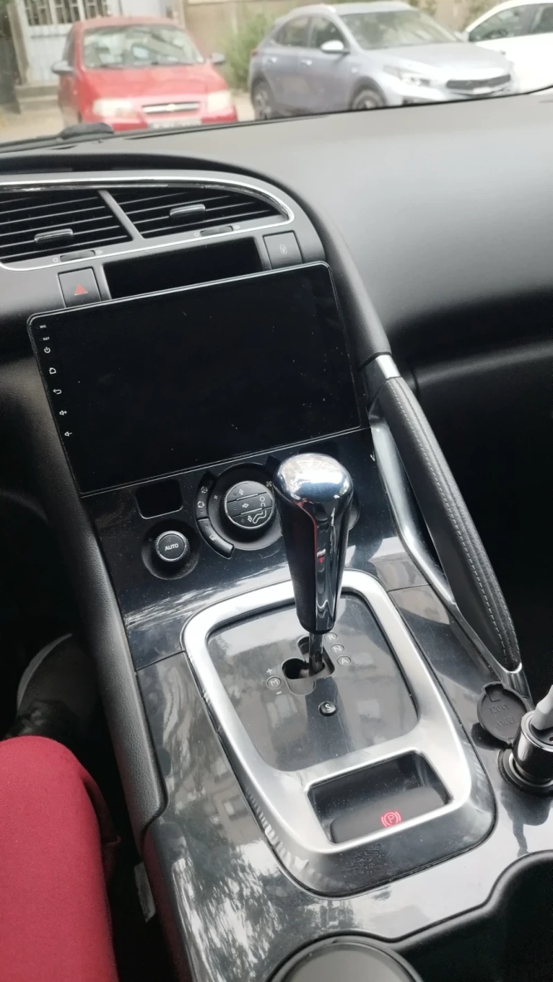 Peugeot 3008 1.6HDI, снимка 5 - Автомобили и джипове - 52787565