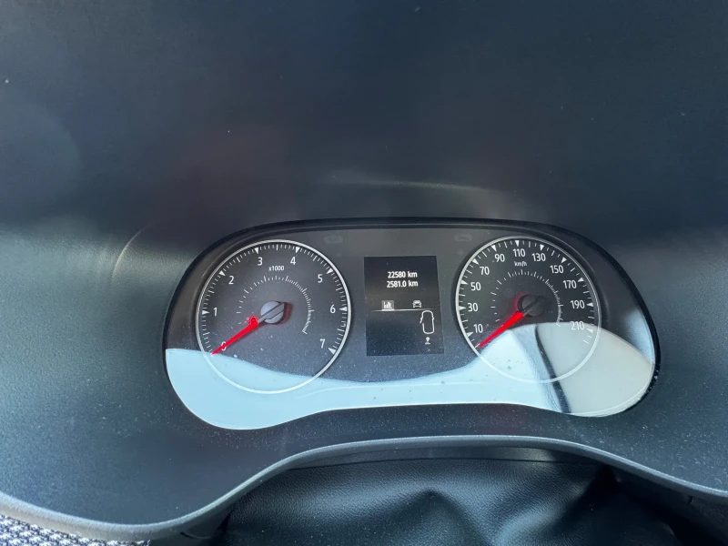 Dacia Sandero Stepway, снимка 7 - Автомобили и джипове - 52372820