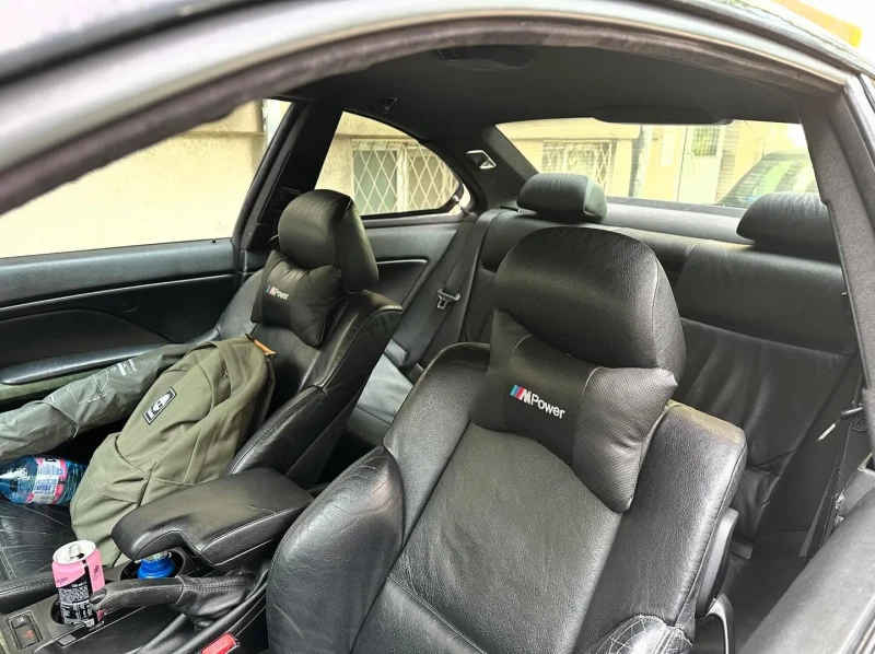 BMW 320, снимка 10 - Автомобили и джипове - 52405394