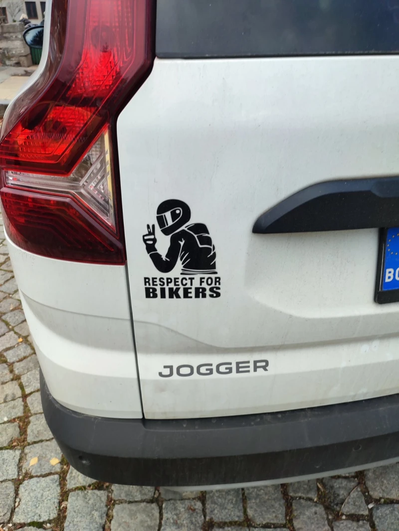 Dacia Jogger 1.0, снимка 9 - Автомобили и джипове - 52708732