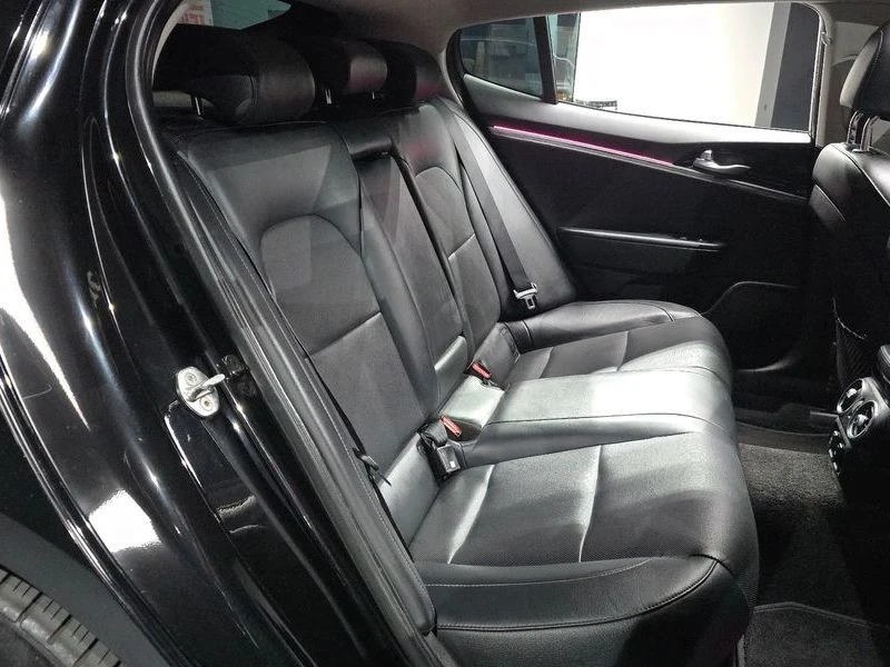 Kia Stinger 2.0 Automatic, снимка 16 - Автомобили и джипове - 55587271