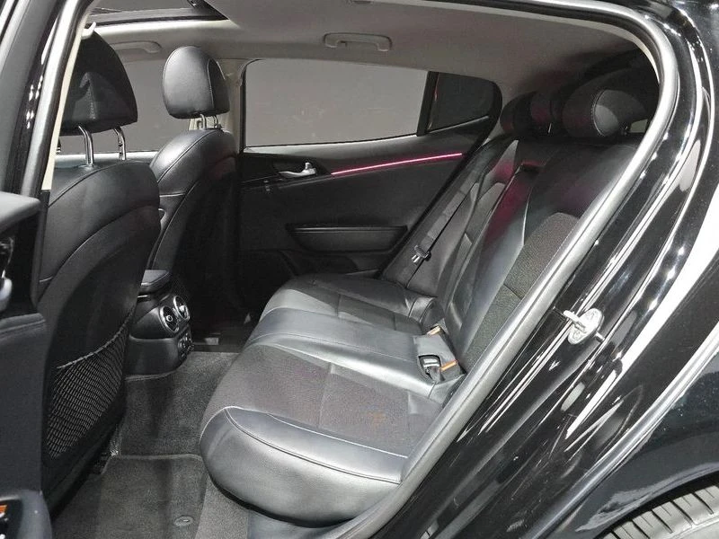 Kia Stinger 2.0 Automatic, снимка 15 - Автомобили и джипове - 55587271
