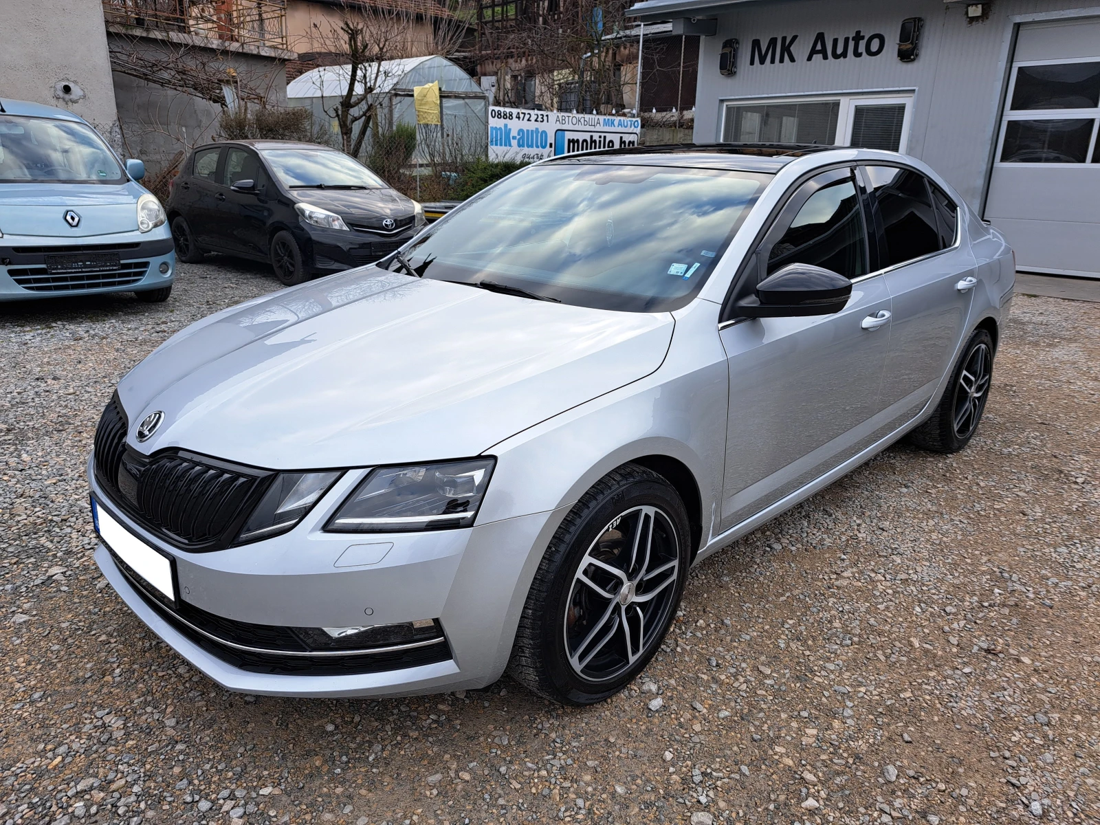 Skoda Octavia 2.0TDI* DSG* КЛИМА* NAVI* LED* ПАРКТР* ТЕМПОМАТ   , снимка 1