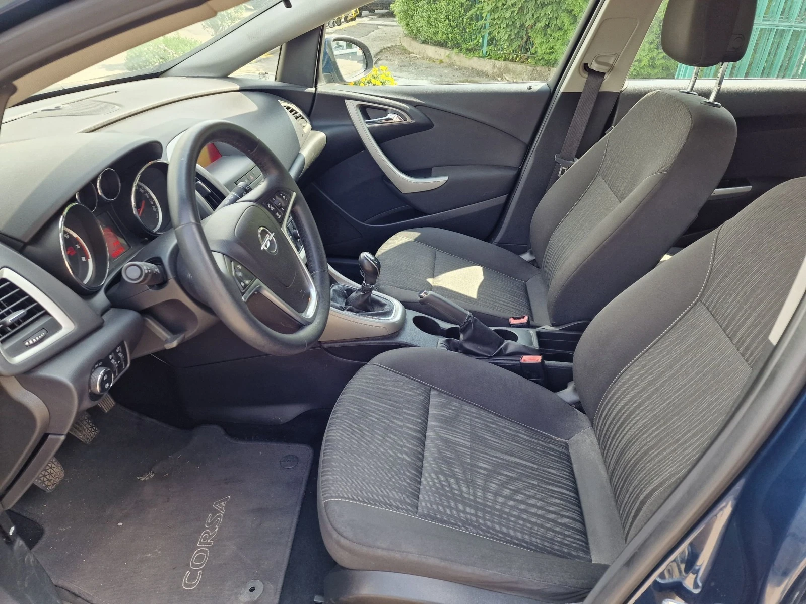 Opel Astra 1.6i - изображение 8