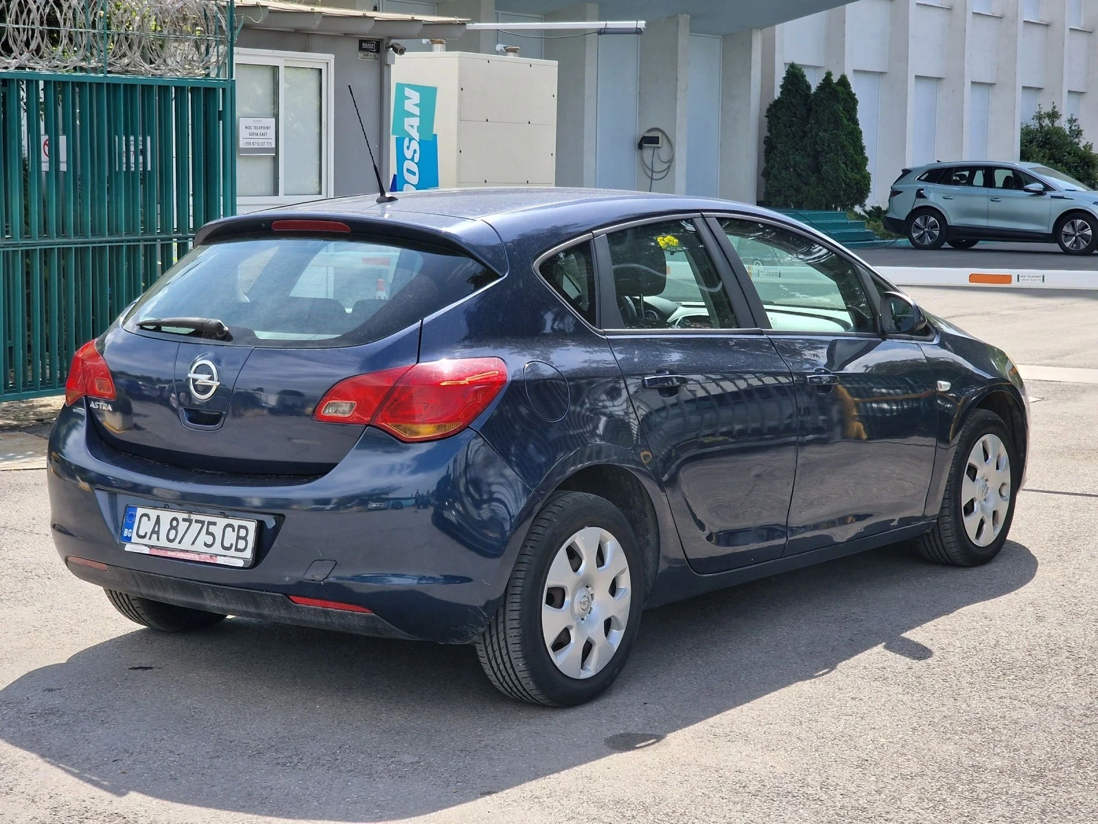 Opel Astra 1.6i - изображение 4