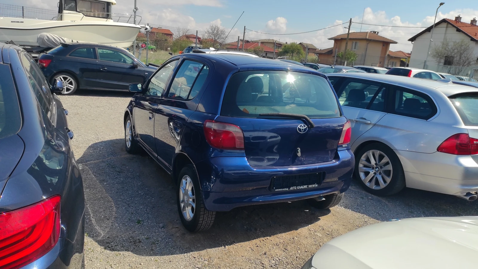 Toyota Yaris 1.3VVTI EURO-4 - изображение 4