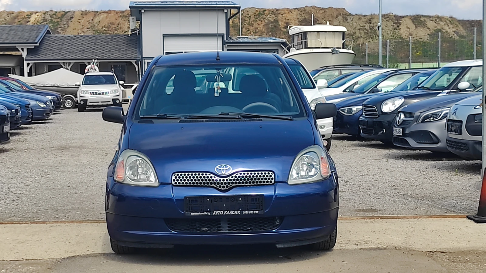 Toyota Yaris 1.3VVTI EURO-4 - изображение 2