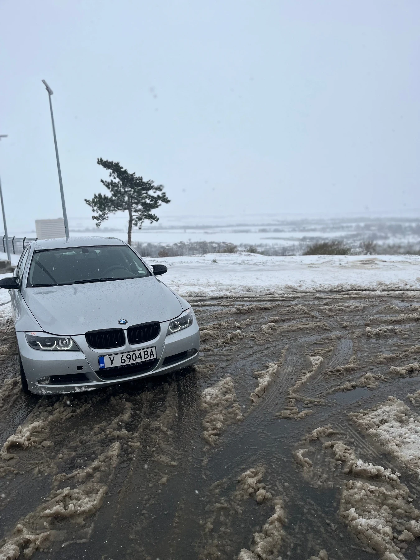 BMW 320  - изображение 8