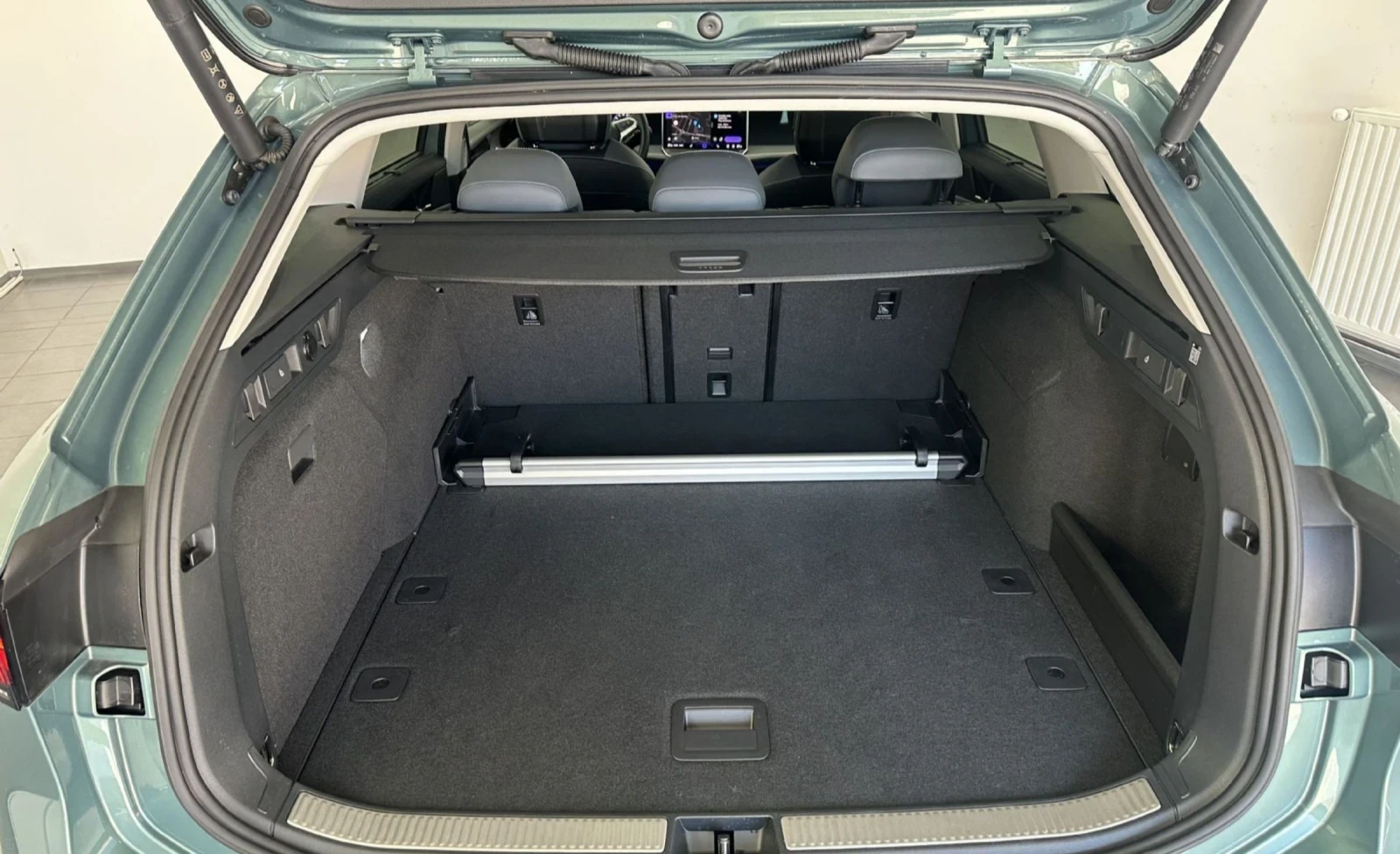 VW Passat VARIANT.2.0 TDI DSG 110KW.KAMERA.LED.NAVI | Mobile.bg   16