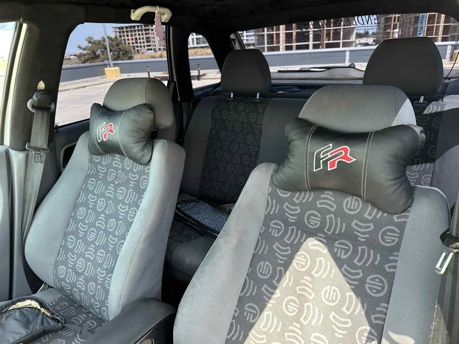 Seat Ibiza 6K2 - изображение 10