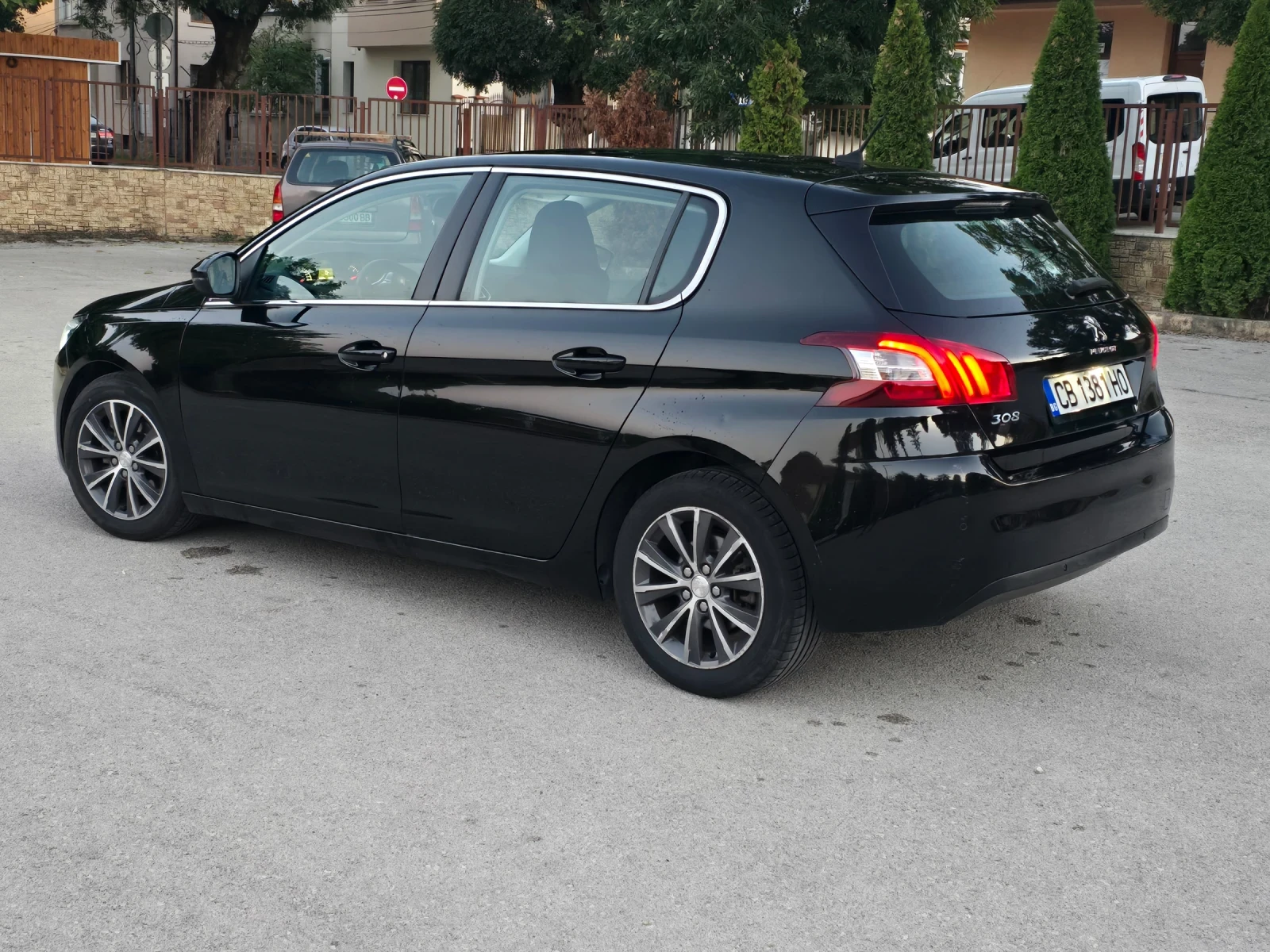 Peugeot 308 1.6HDI - изображение 4
