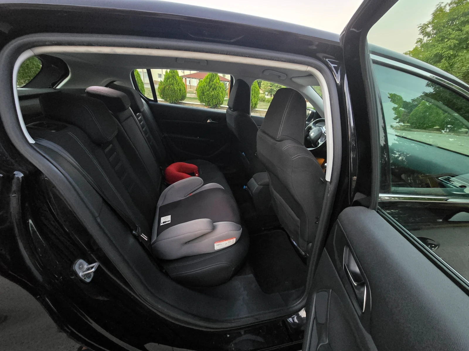 Peugeot 308 1.6HDI - изображение 8