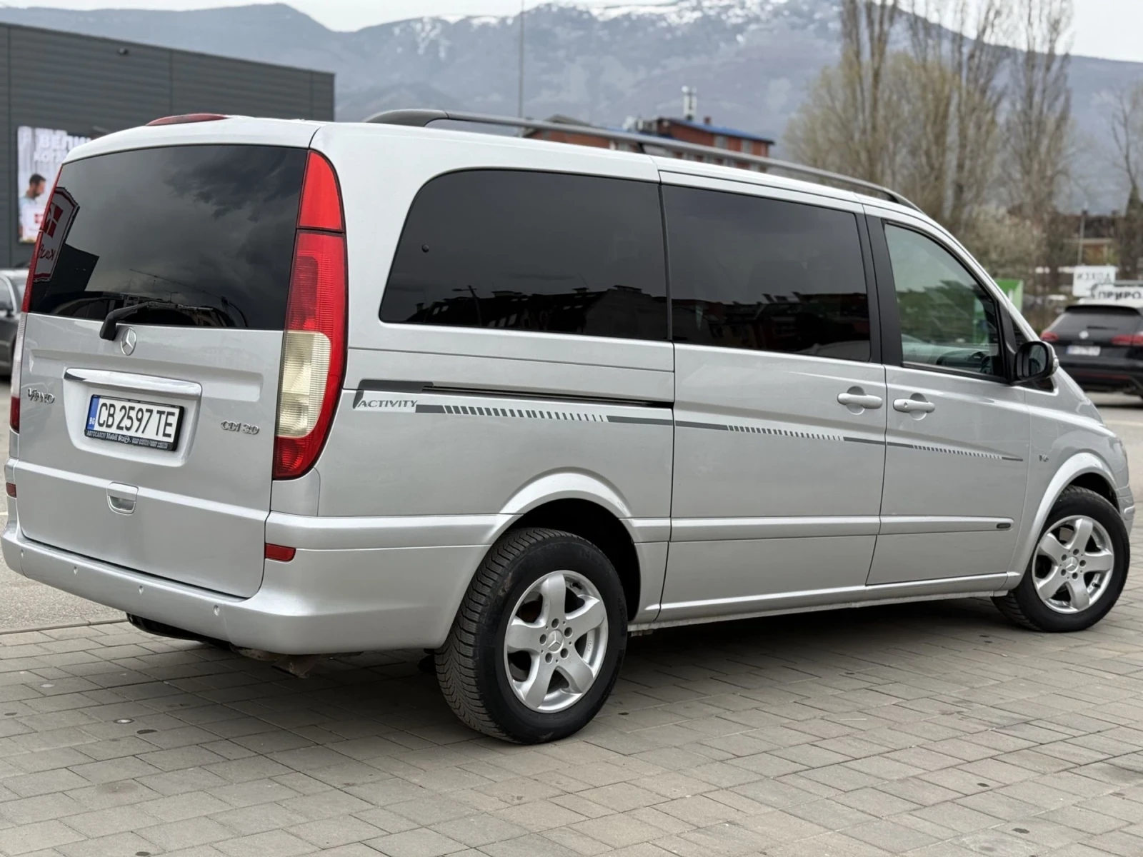 Mercedes-Benz Viano 3.0 cdi - изображение 5