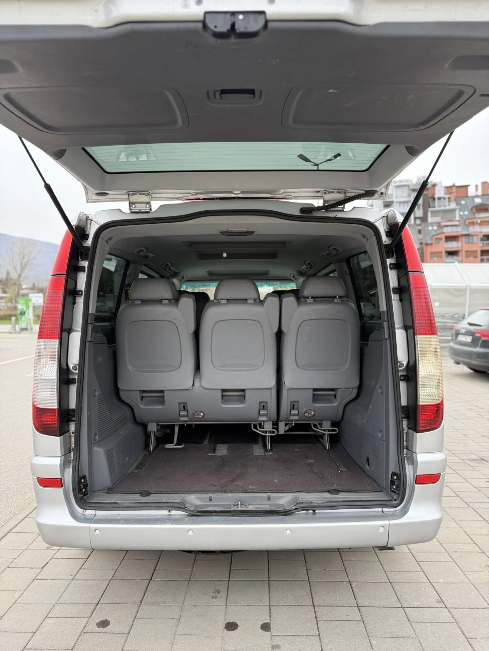 Mercedes-Benz Viano 3.0 cdi - изображение 10