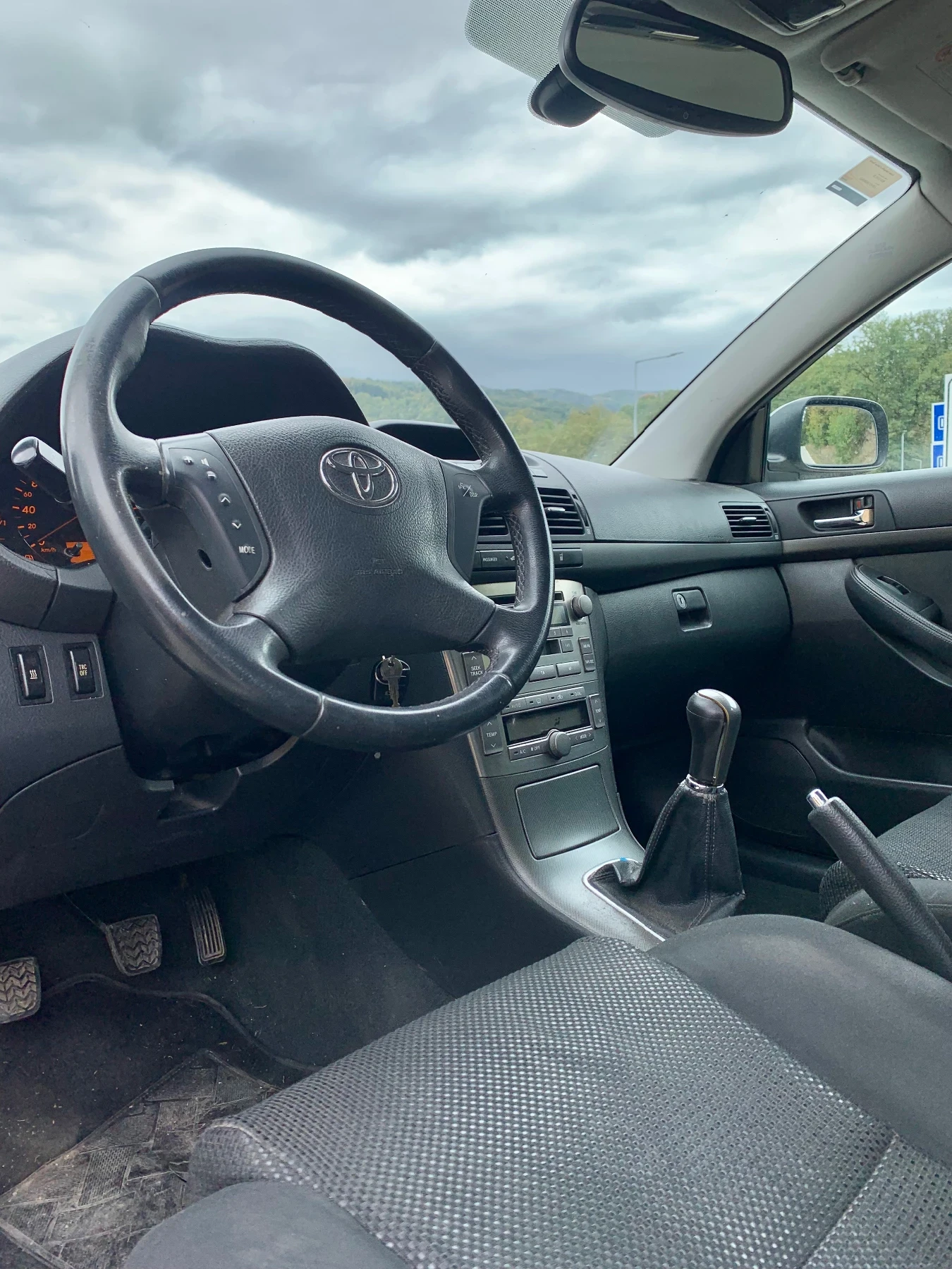 Toyota Avensis 2.0 D4D - изображение 6