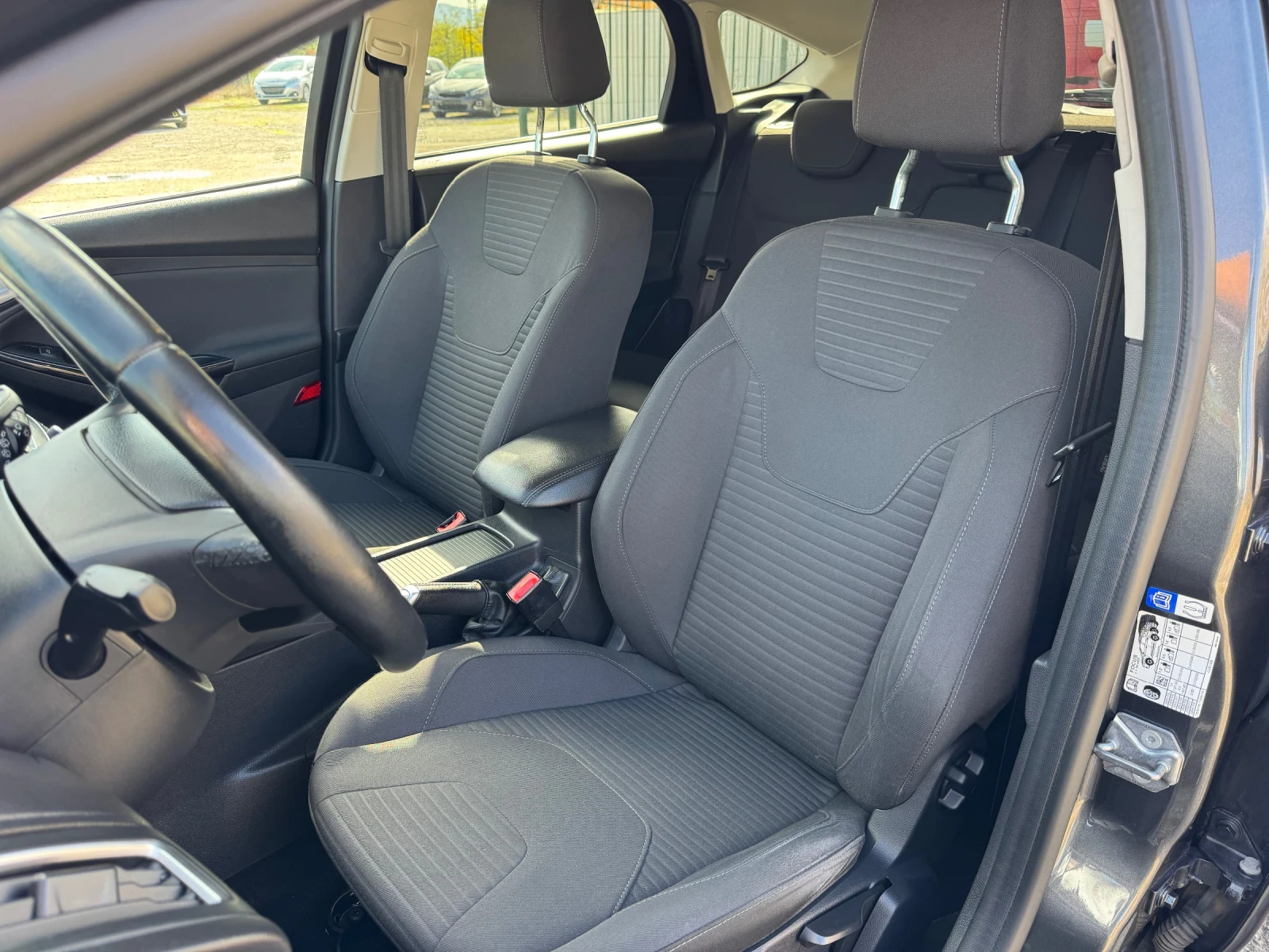 Ford Focus 1.5 TDCI * TITANIUM* KEY LESS* TOP*  | Mobile.bg   11